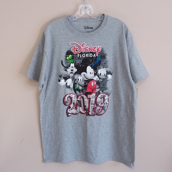 Disney World 2019 Mickey & Friends Graphic Tee - Picture 2 of 6